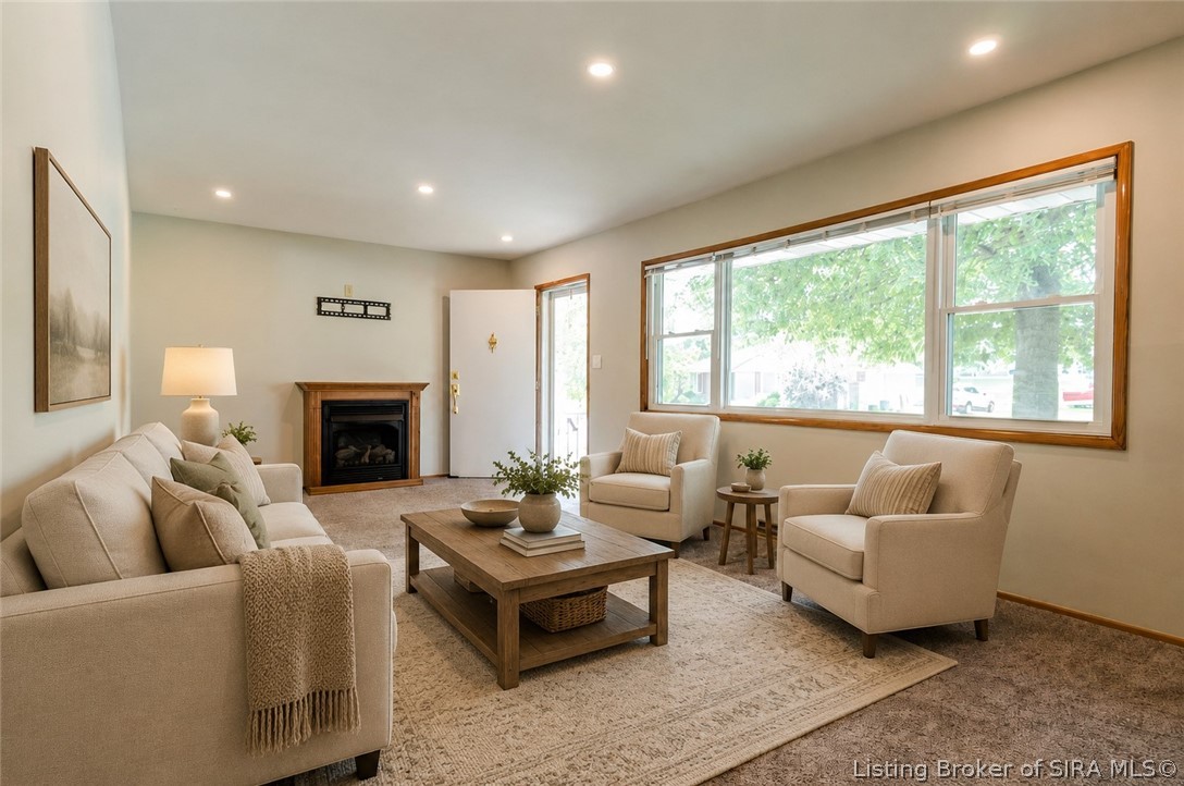 115 Lincoln Avenue Property Photo 3