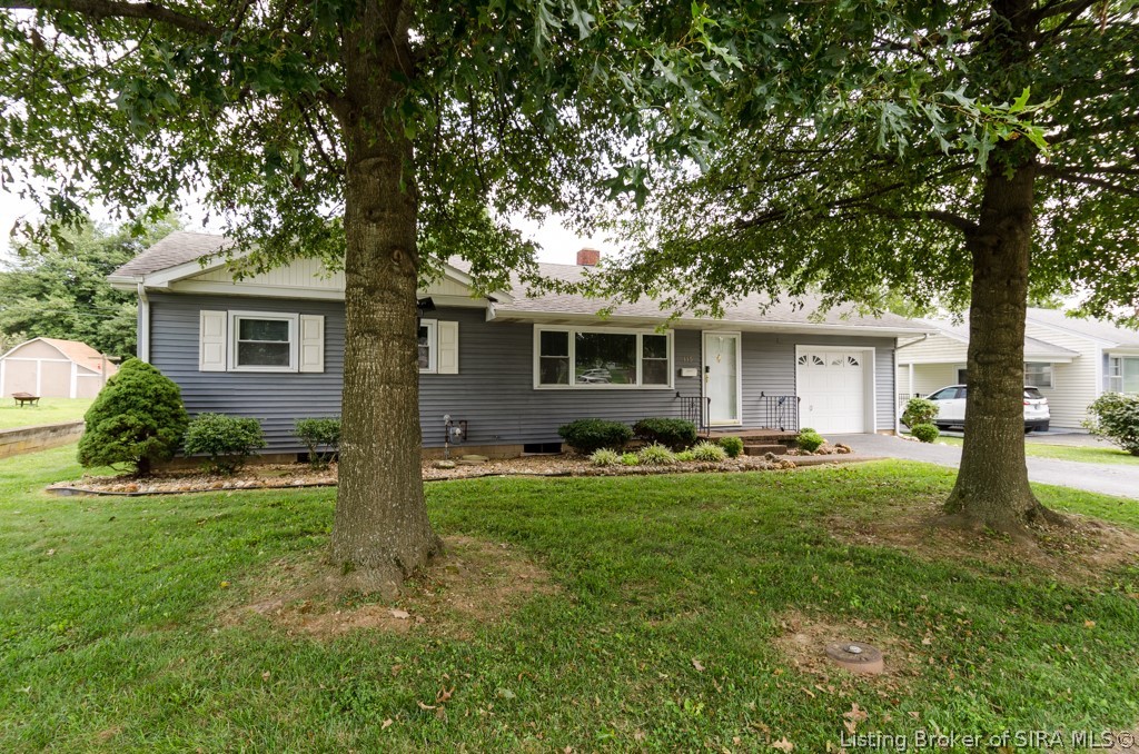 115 Lincoln Avenue Property Photo 30