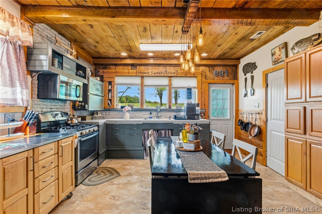 2608 N Newton Stewart Road Property Photo 16