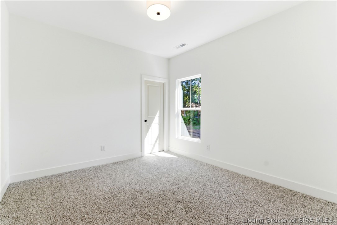 420 E Charlestown Avenue Property Photo 15