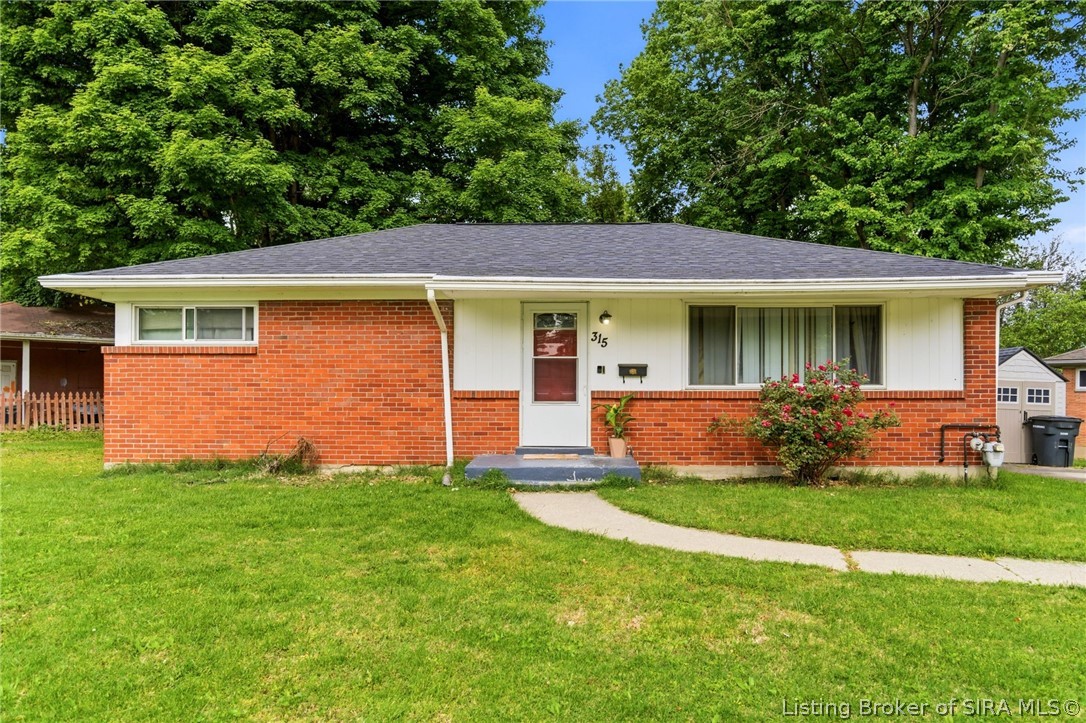 315 Mockingbird Drive Property Photo 1