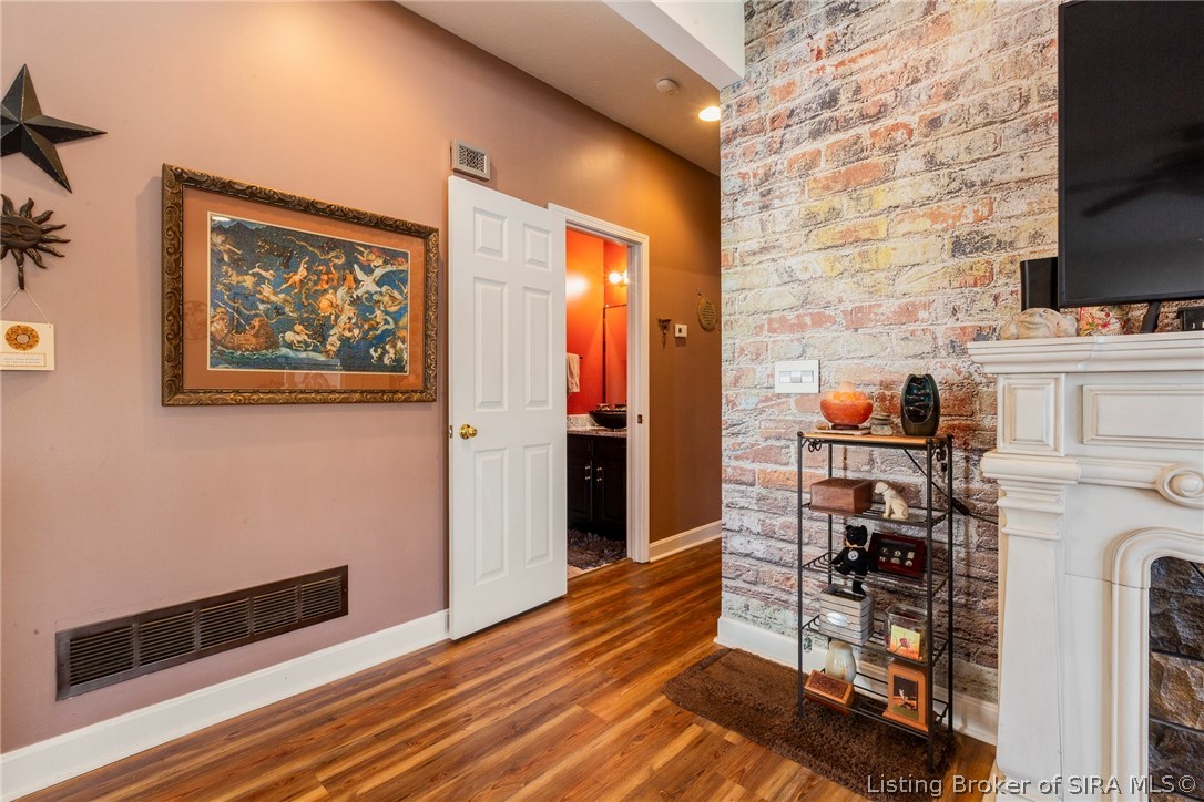 7805 Rain Creek Drive Property Photo 23