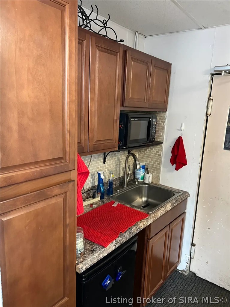 7720 County Rd 311 Property Photo 10