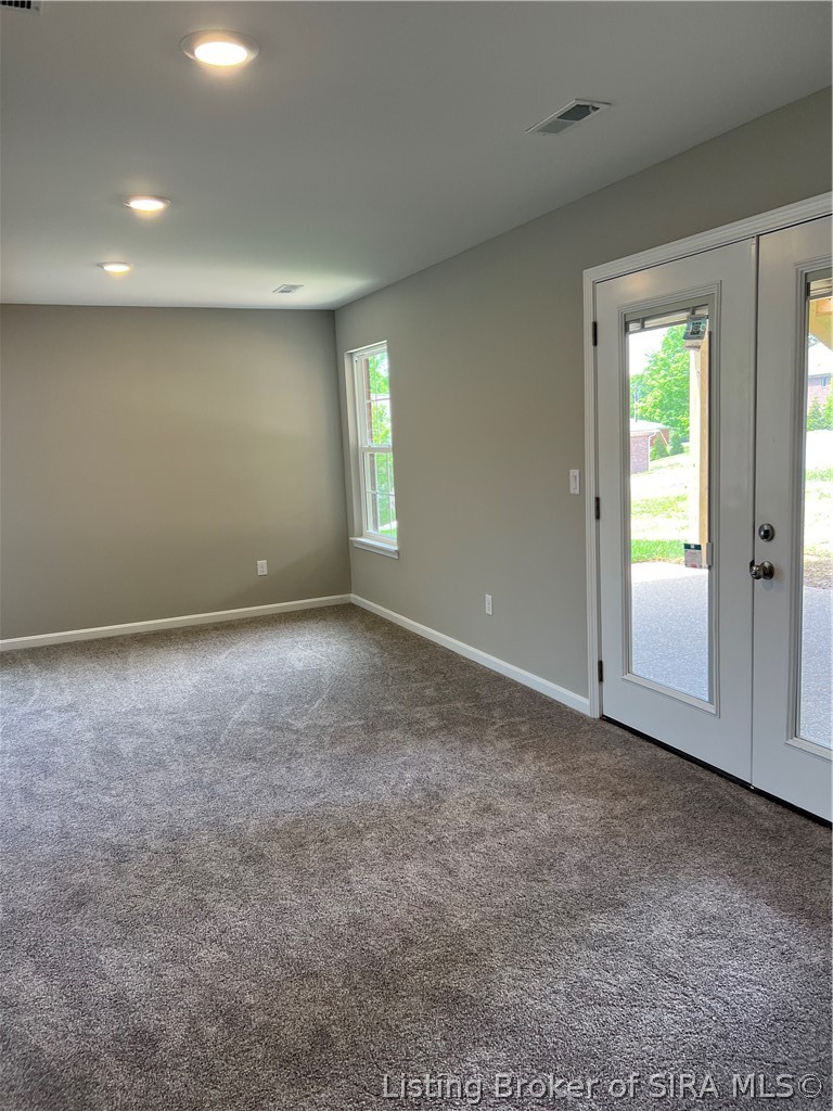4001 Crestwood Drive Property Photo 28