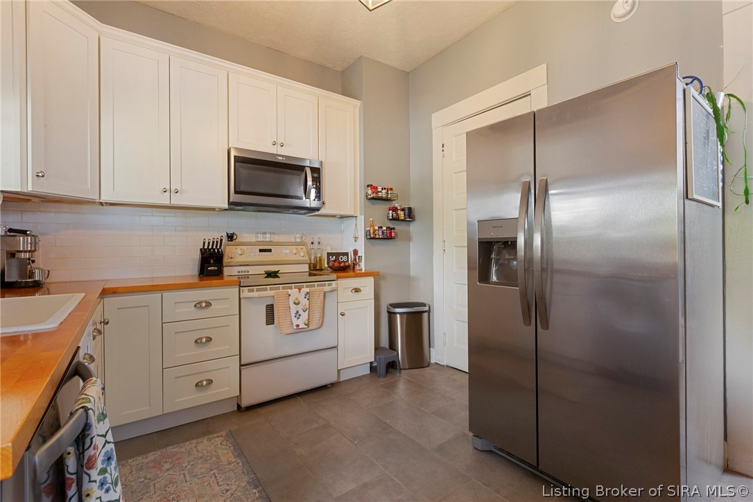 520 E Elm Street Property Photo 19