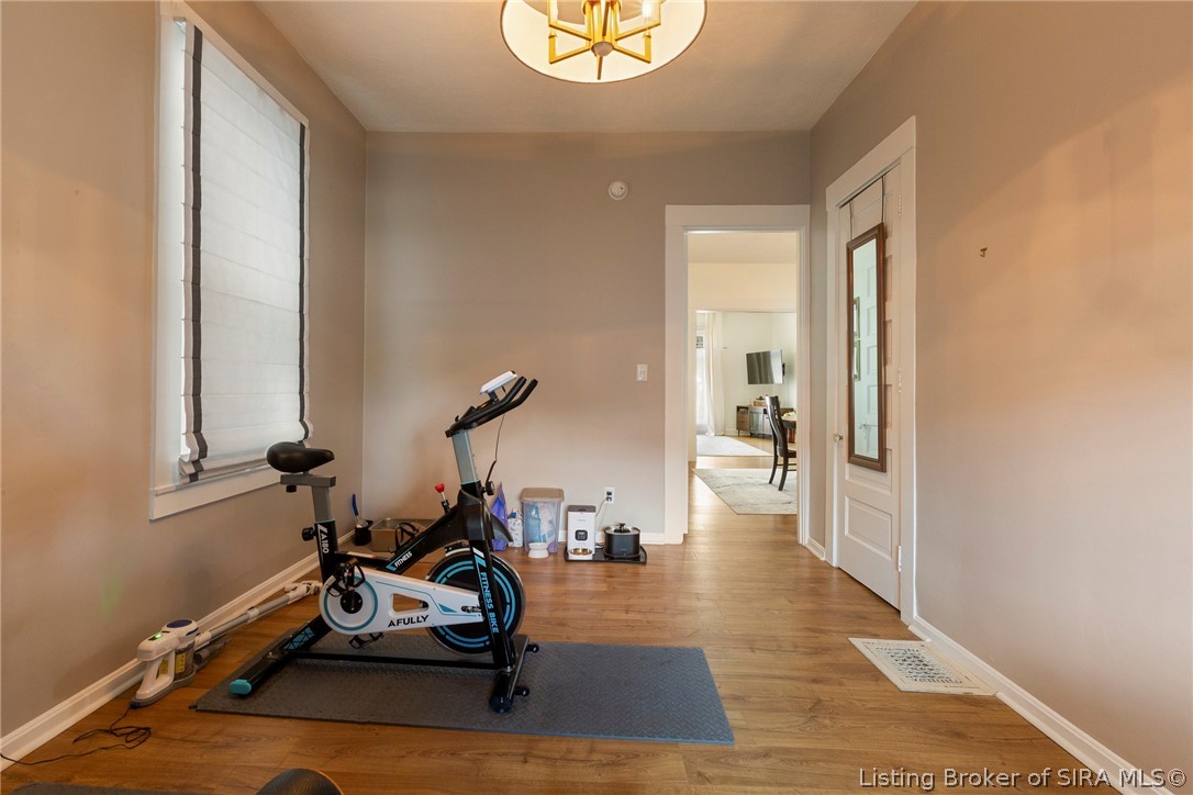 520 E Elm Street Property Photo 23
