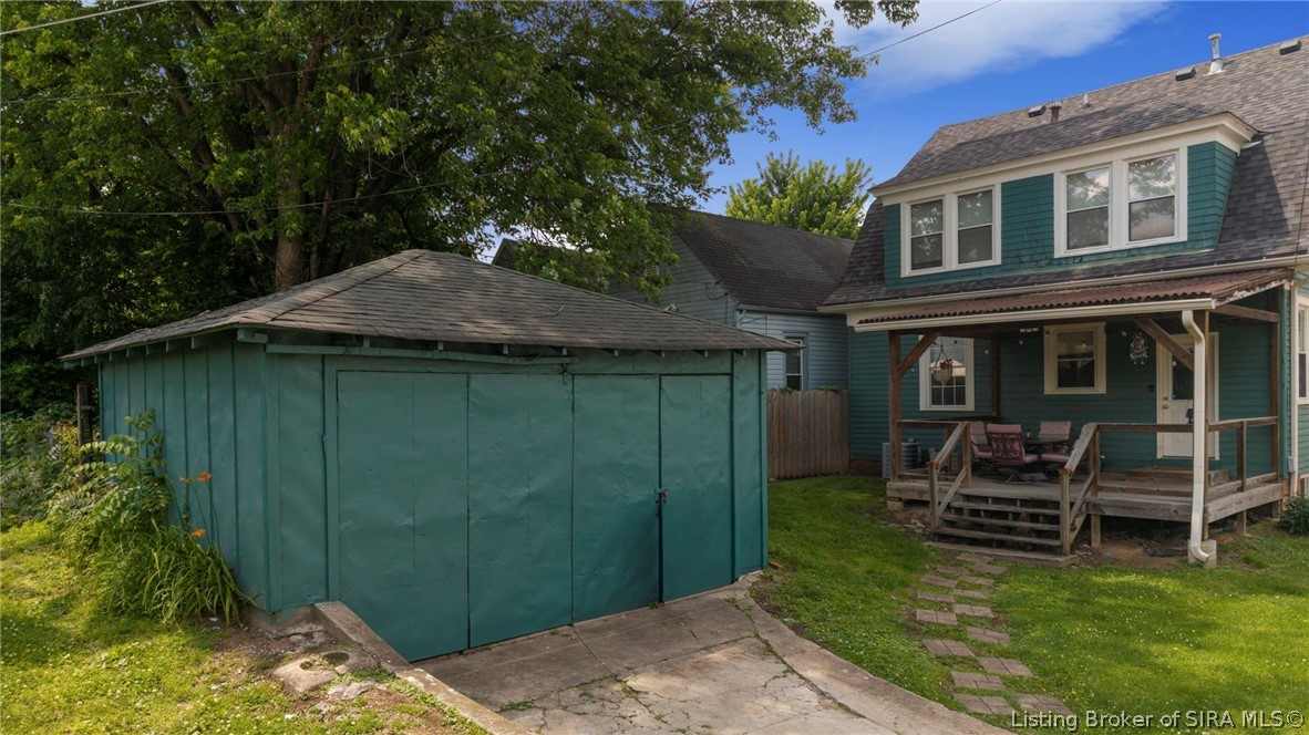 520 E Elm Street Property Photo 42
