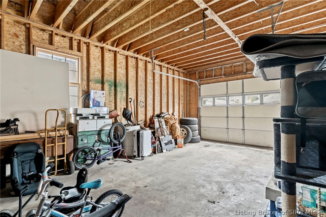 111 W Walnut Street Property Photo 33