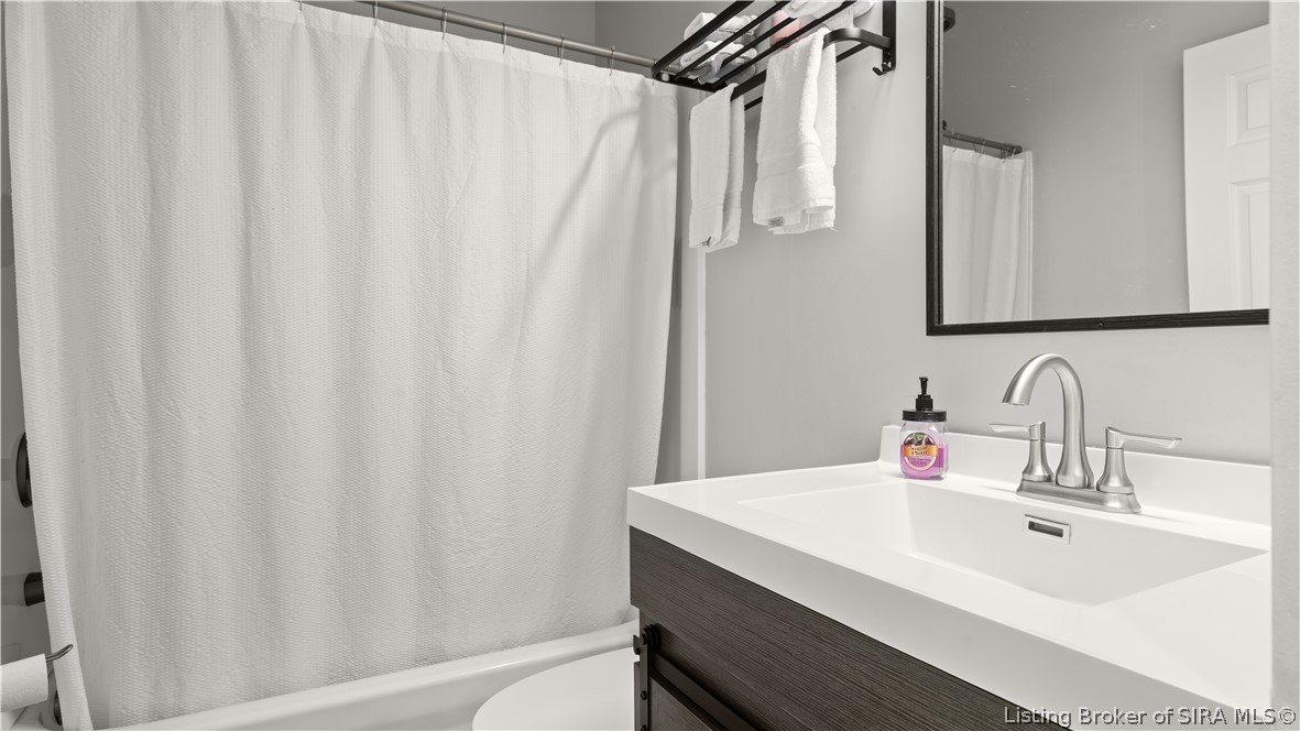 9014 W State Road 56 Property Photo 4