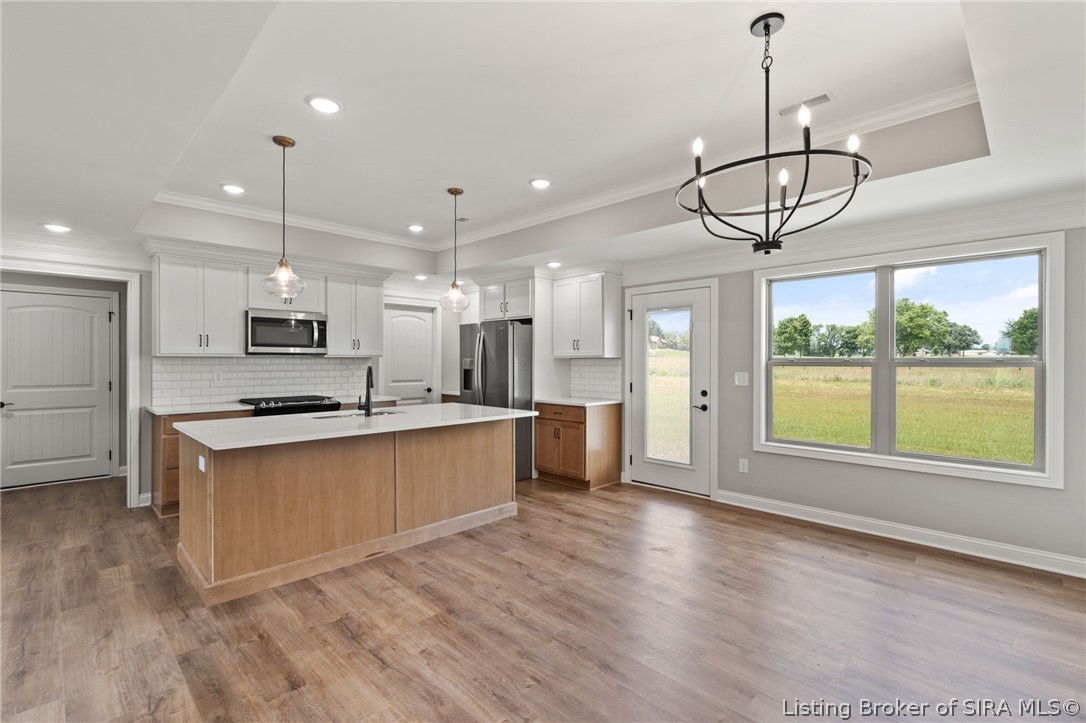 8138 Farming Way Property Photo 10