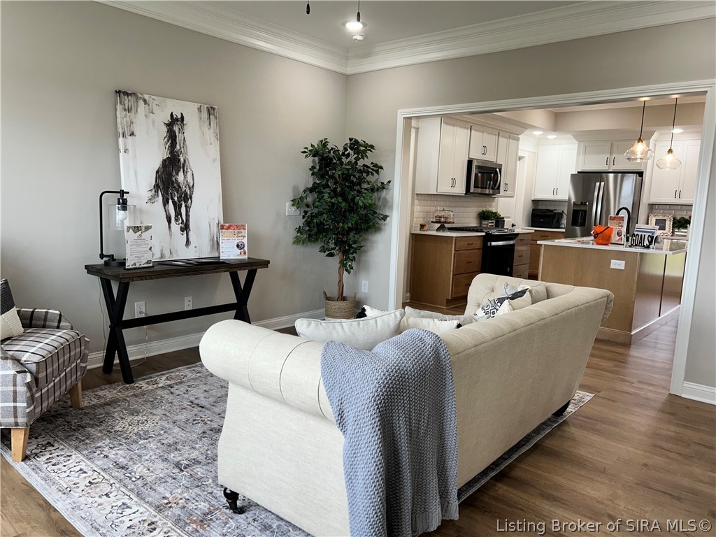 8138 Farming Way Property Photo 31
