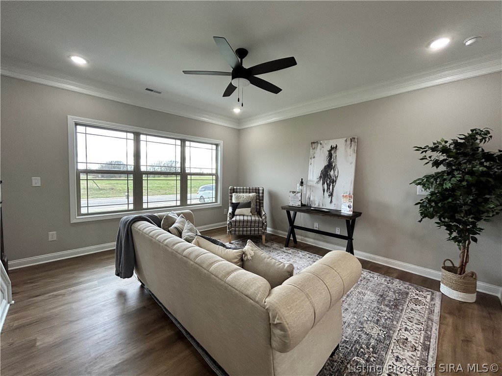 8138 Farming Way Property Photo 32