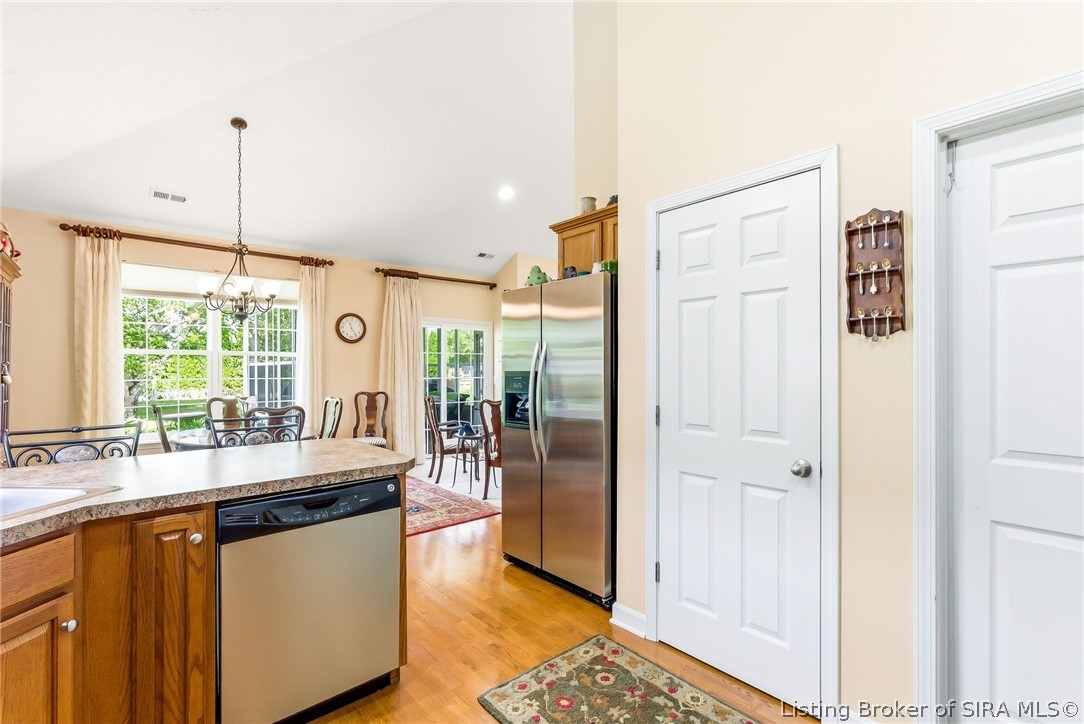 1103 Frontier Trail Property Photo 16