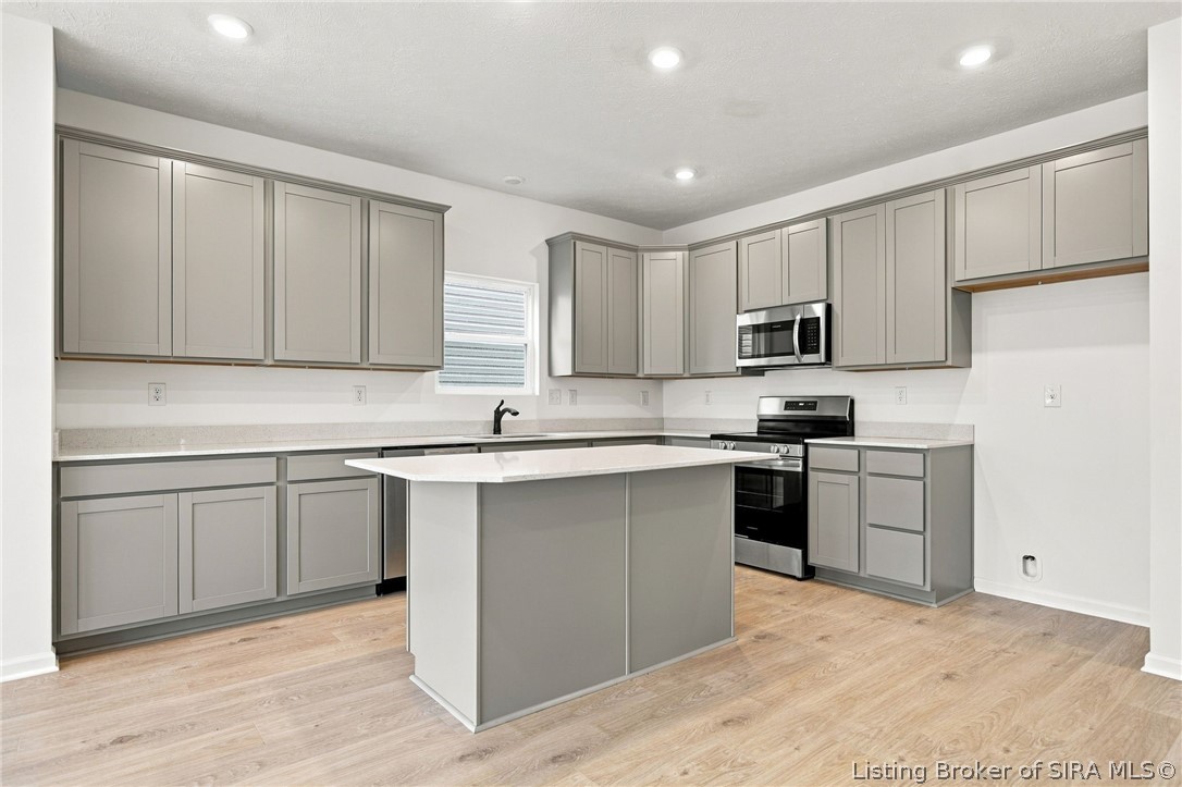 7973 Stacy Springs Boulevard Property Photo 8