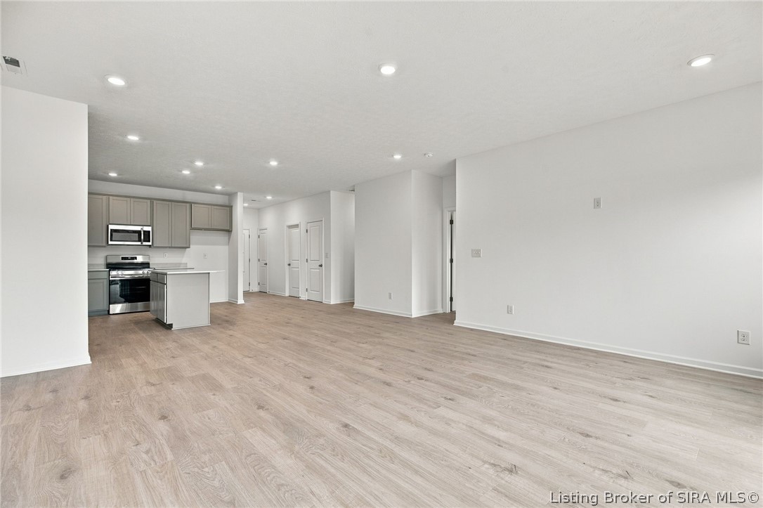 7973 Stacy Springs Boulevard Property Photo 12