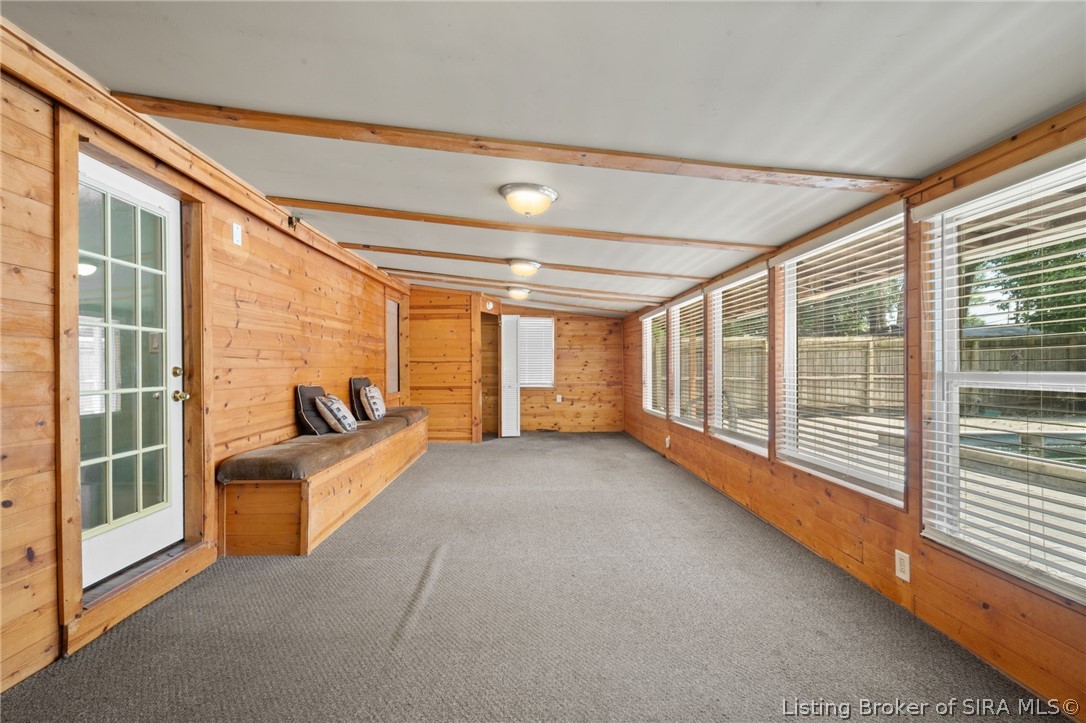 928 E 8th Street Property Photo 23