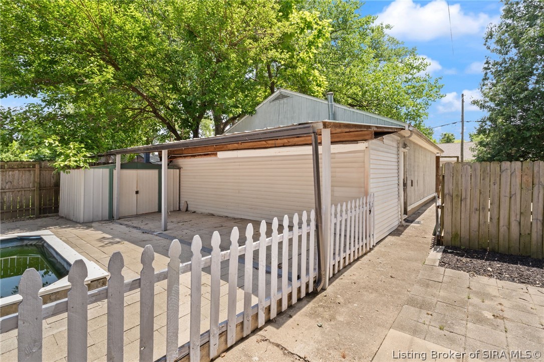 928 E 8th Street Property Photo 31