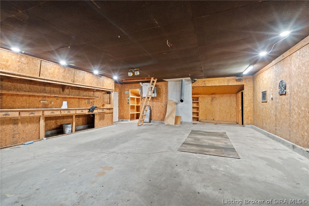 928 E 8th Street Property Photo 39