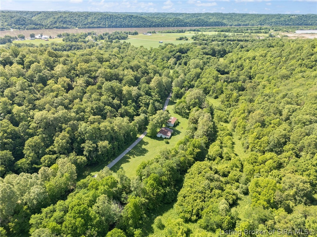 902 Miles Road Property Photo 8