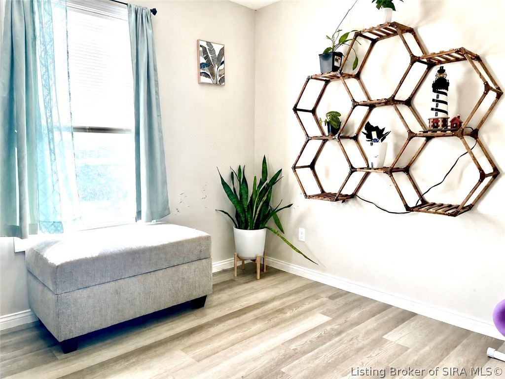 106 Oak Street Property Photo 13