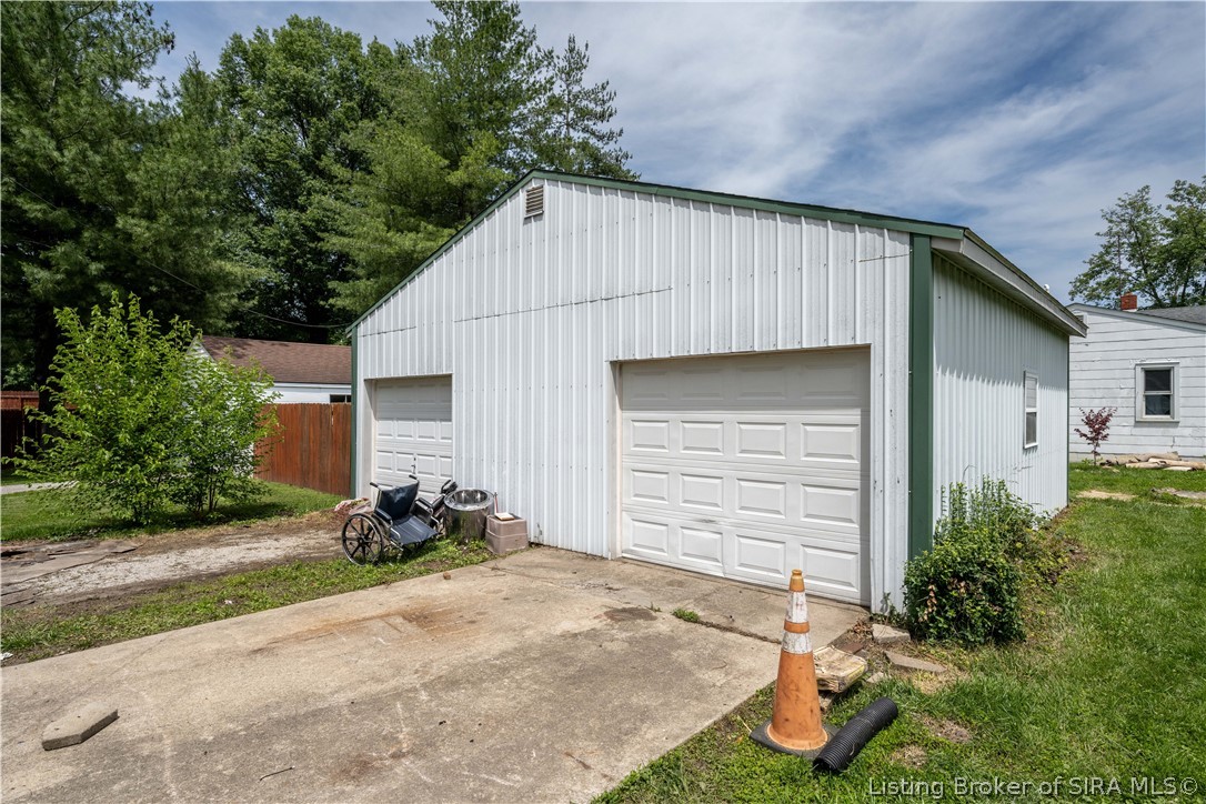 2319 Park Avenue Property Photo 29
