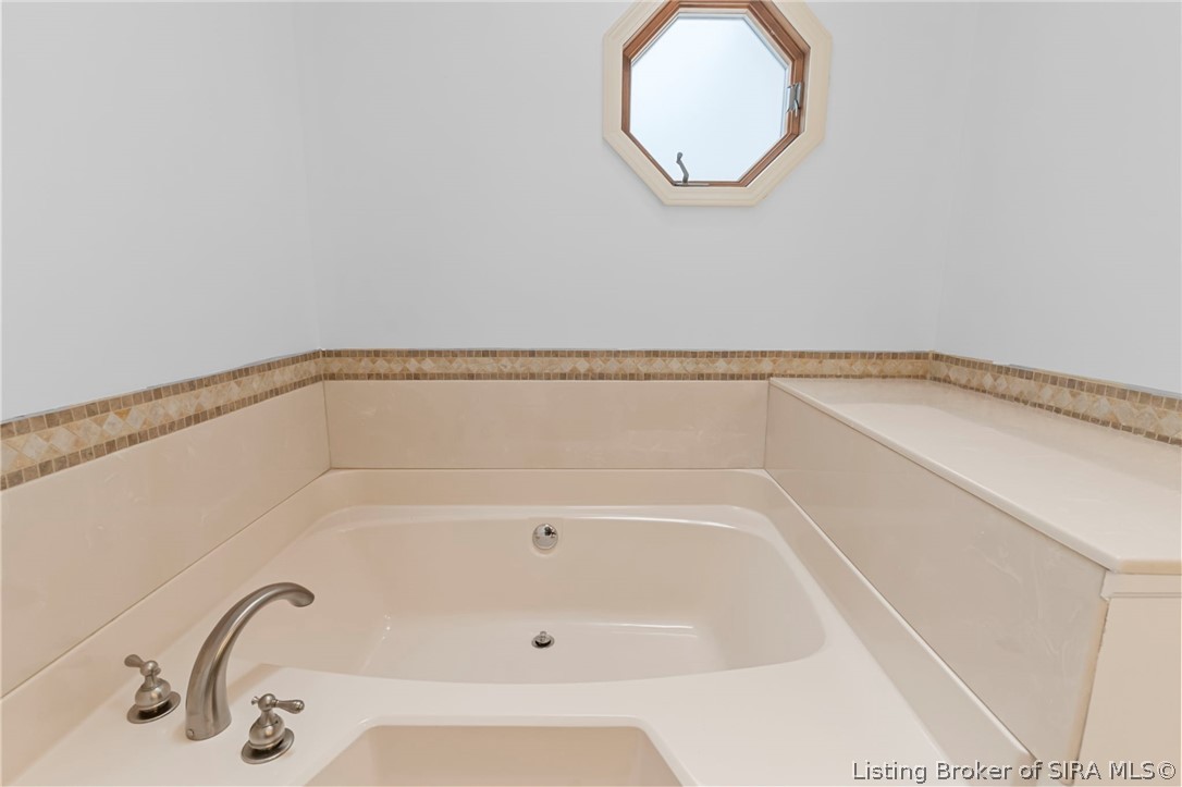 2660 N Borcherding Road Property Photo 17