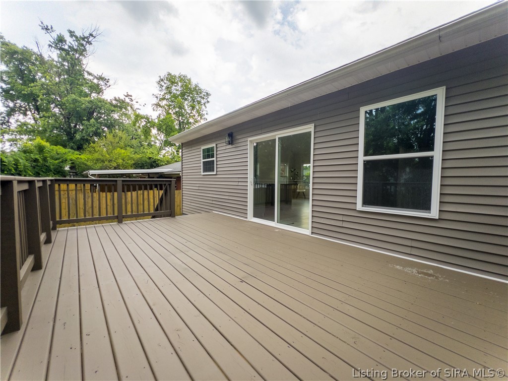 515 Arlington Property Photo 2