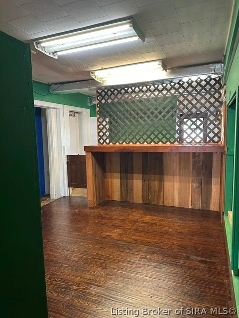 56 Public Square Property Photo 10