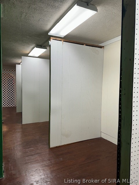 56 Public Square Property Photo 16