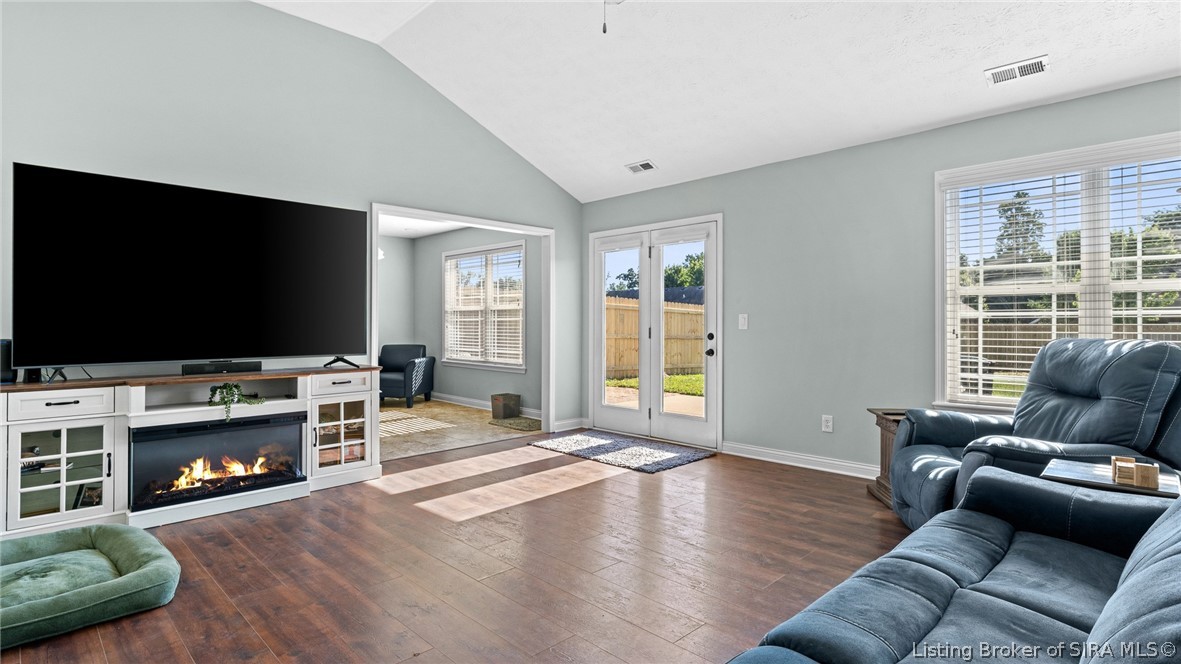 1006 Pioneer Lane Property Photo 4