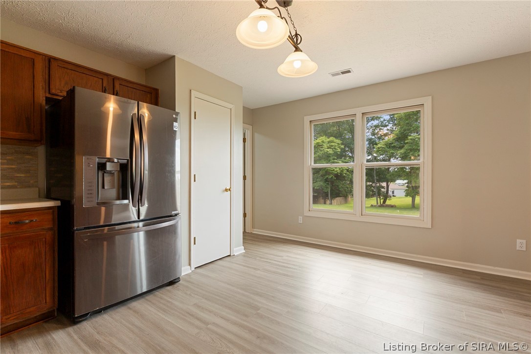 7793 Four Leaf Drive Property Photo 11