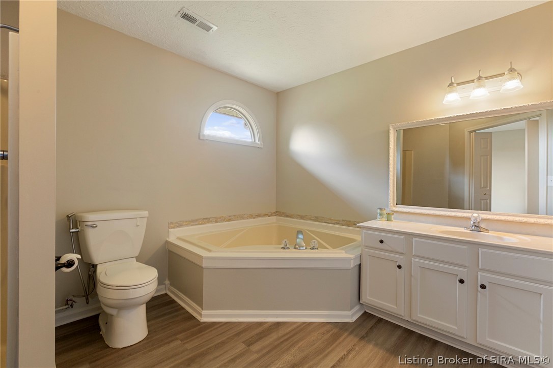 7793 Four Leaf Drive Property Photo 19