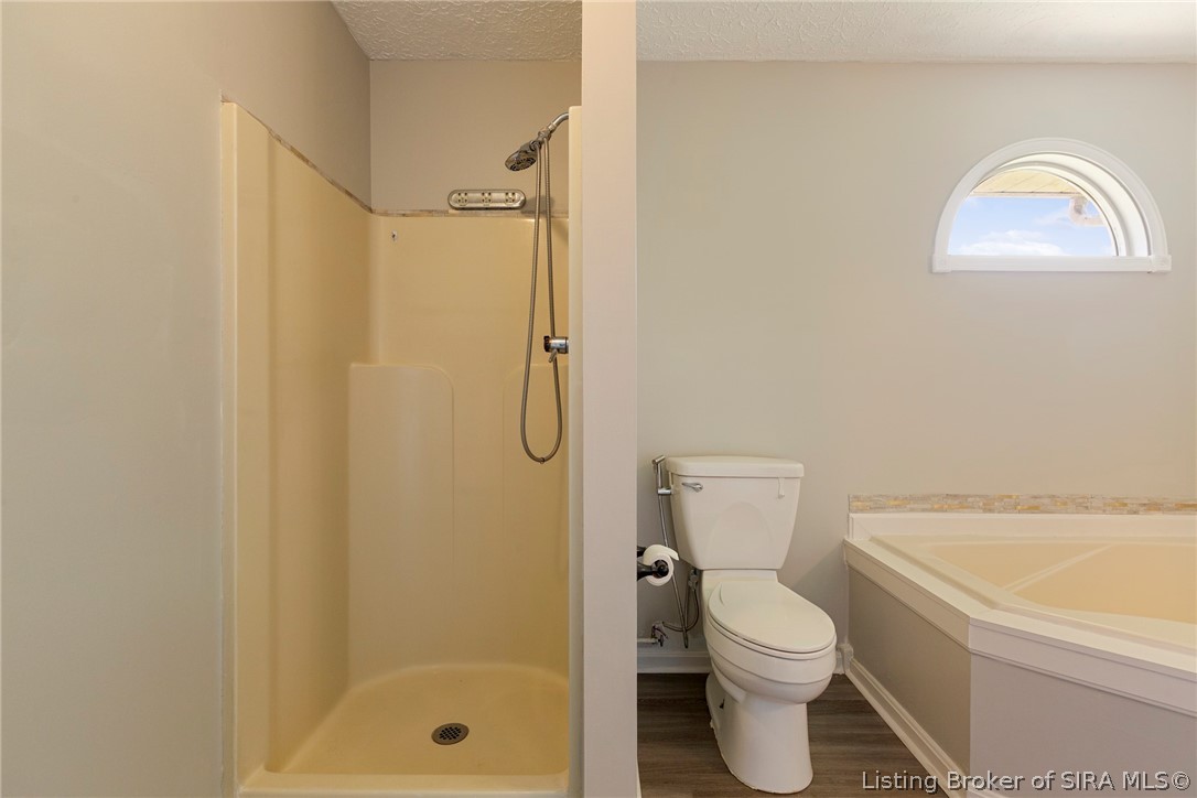 7793 Four Leaf Drive Property Photo 21