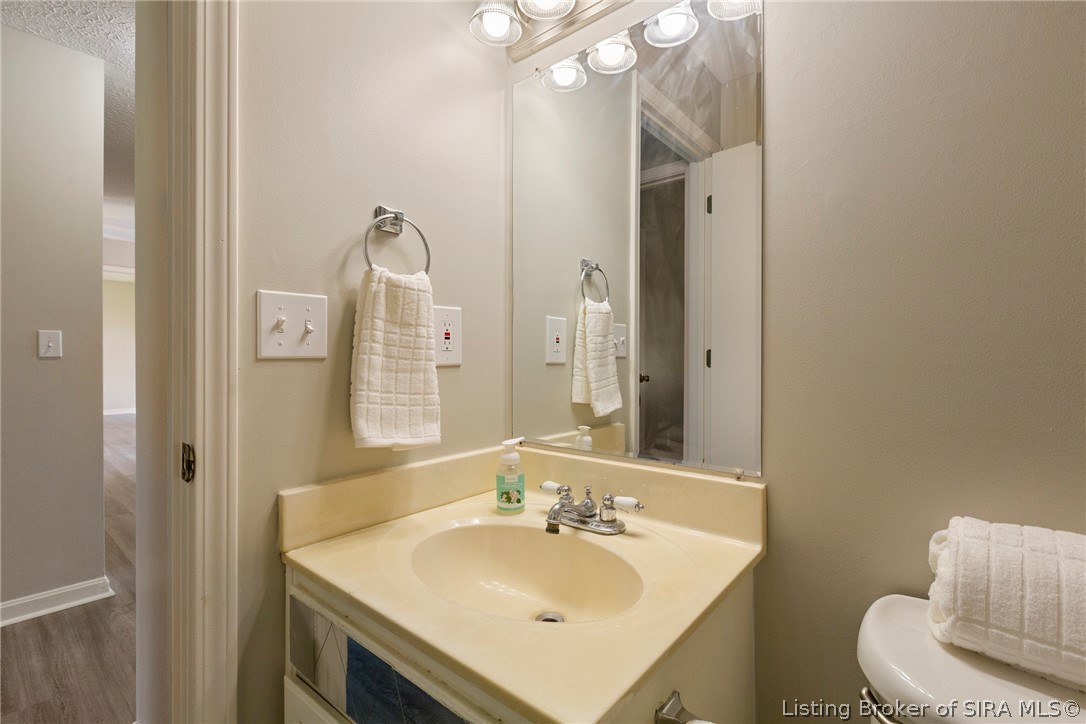 7793 Four Leaf Drive Property Photo 25