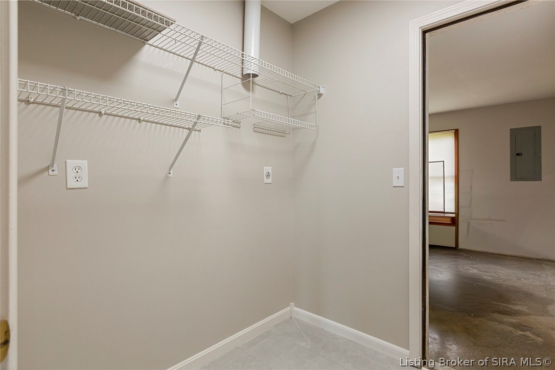 7793 Four Leaf Drive Property Photo 31