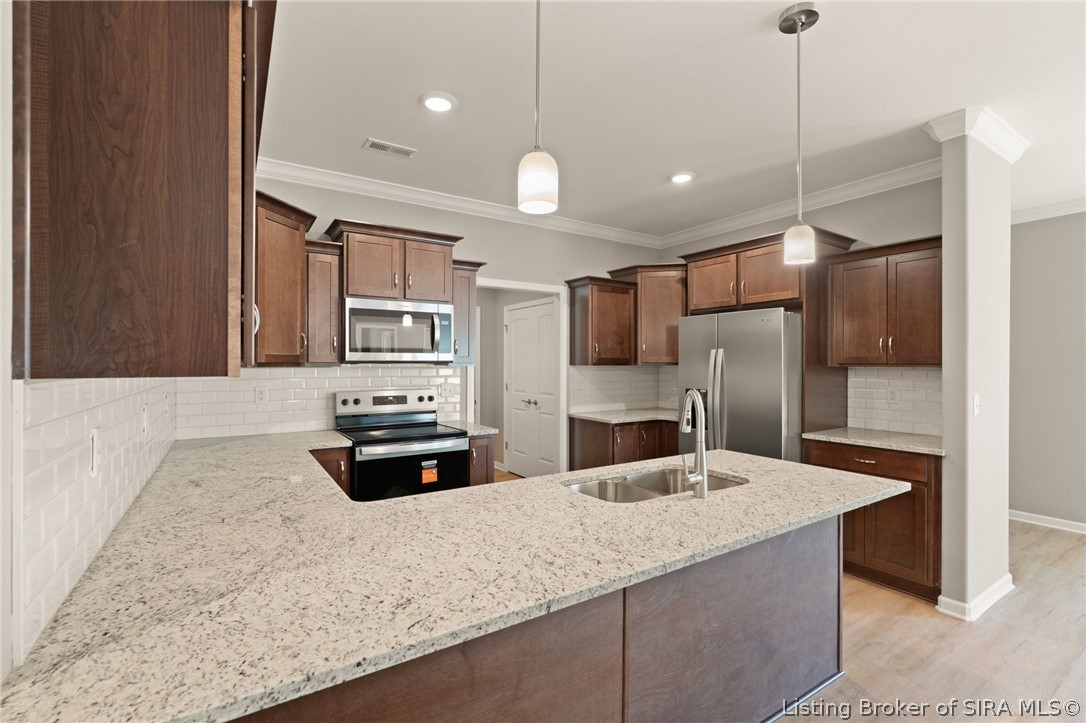 1236 Elizabeth Lane Property Photo 6
