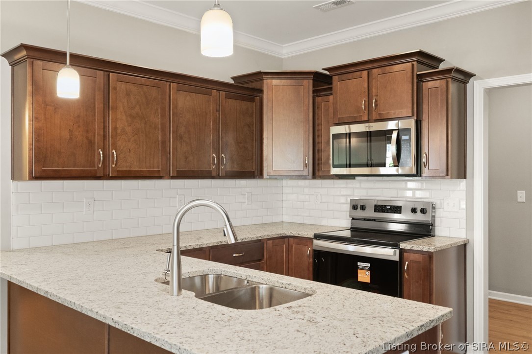 1236 Elizabeth Lane Property Photo 10