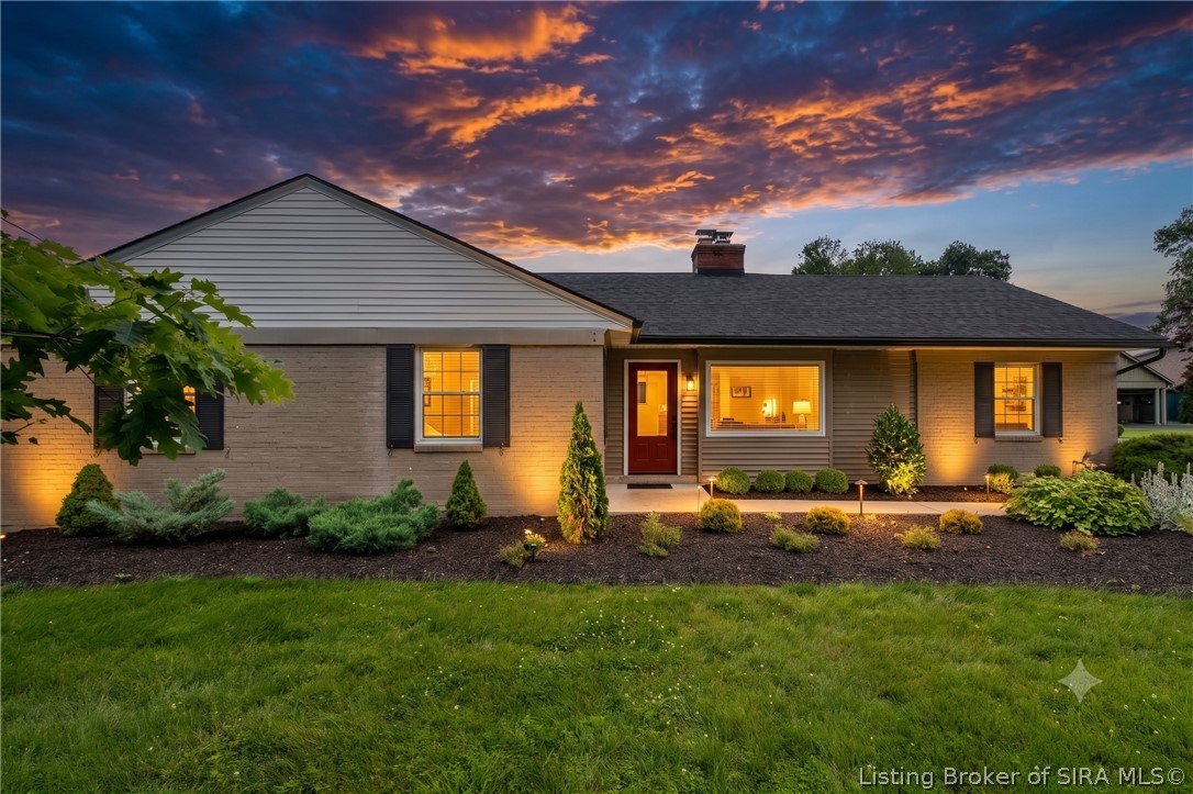 1610 Crestview Drive Property Photo 1