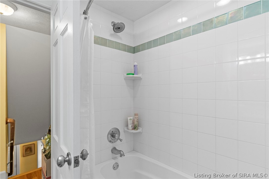 307 Hillcrest Drive Property Photo 27