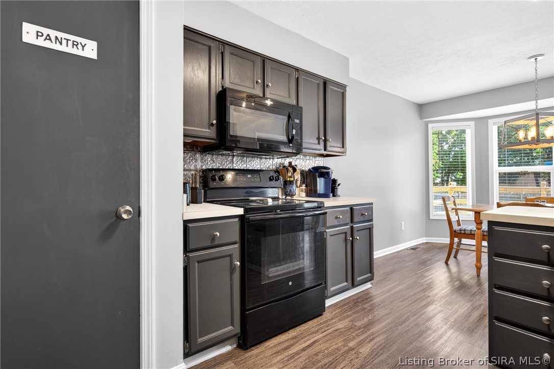 3110 Gardner Boulevard Property Photo 13