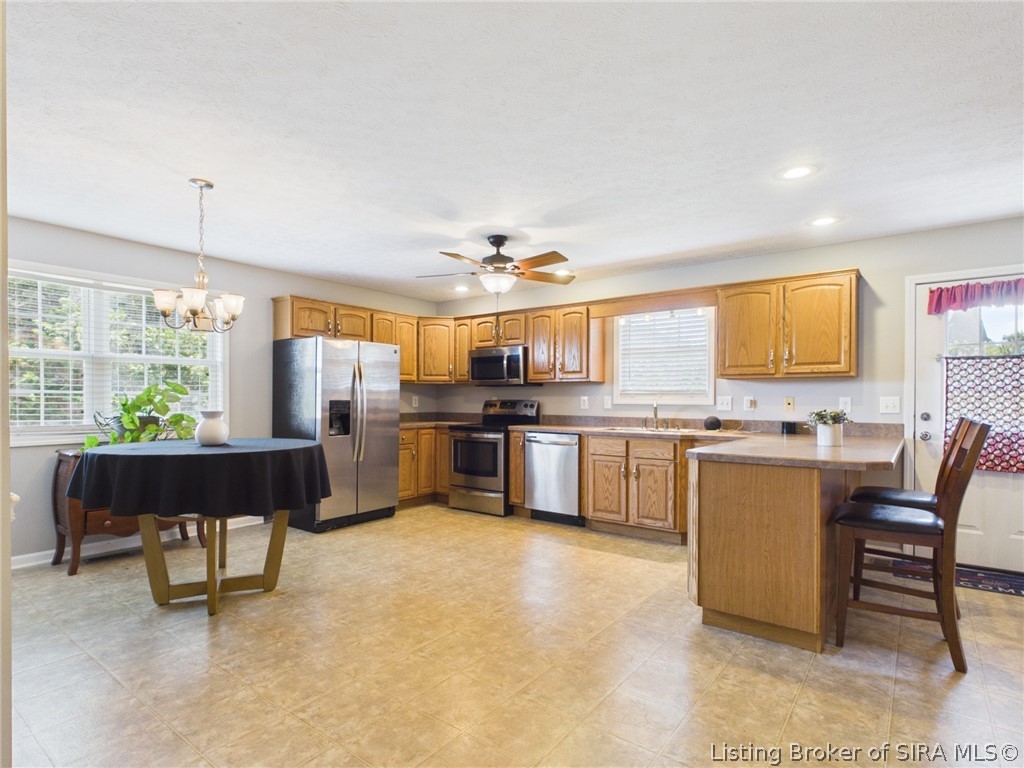 3114 Heritage Heights Way Property Photo 5