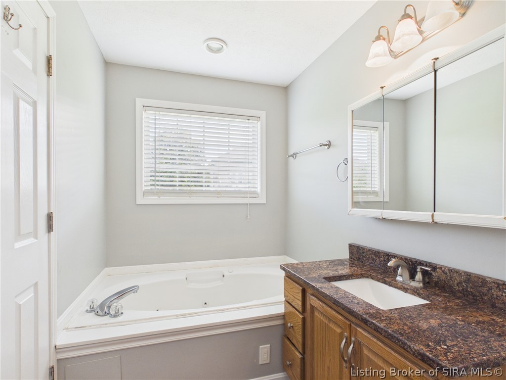 3114 Heritage Heights Way Property Photo 9