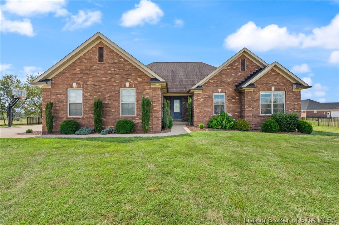 1819 Medinah Way Property Photo 1