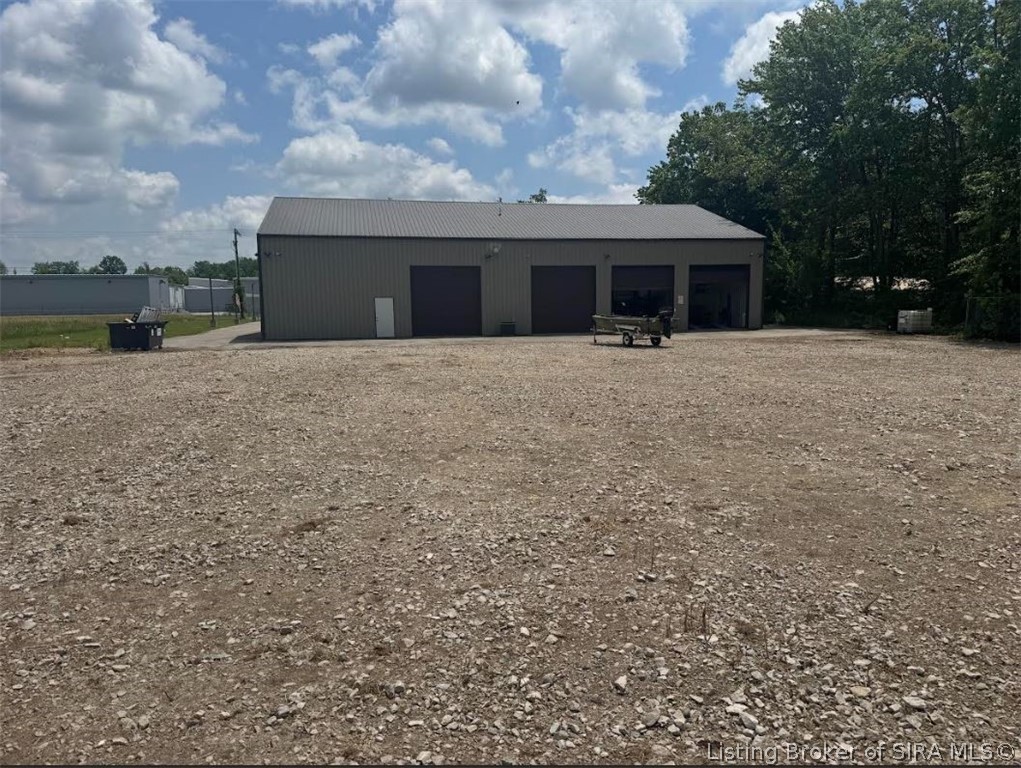 3250 W Clifty Drive Property Photo 8