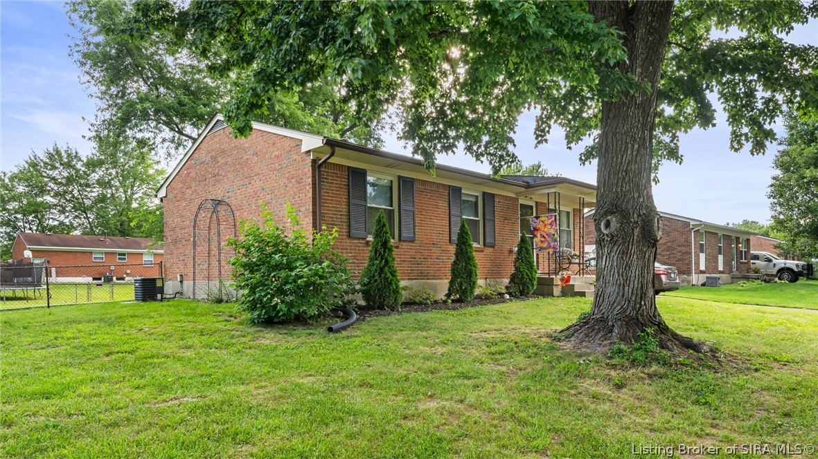 902 Washington Way Property Photo 29