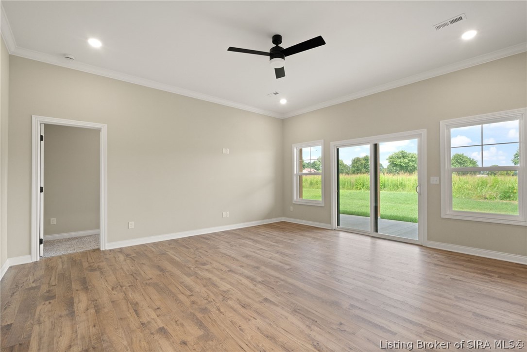 8140 Farming Way Property Photo 11