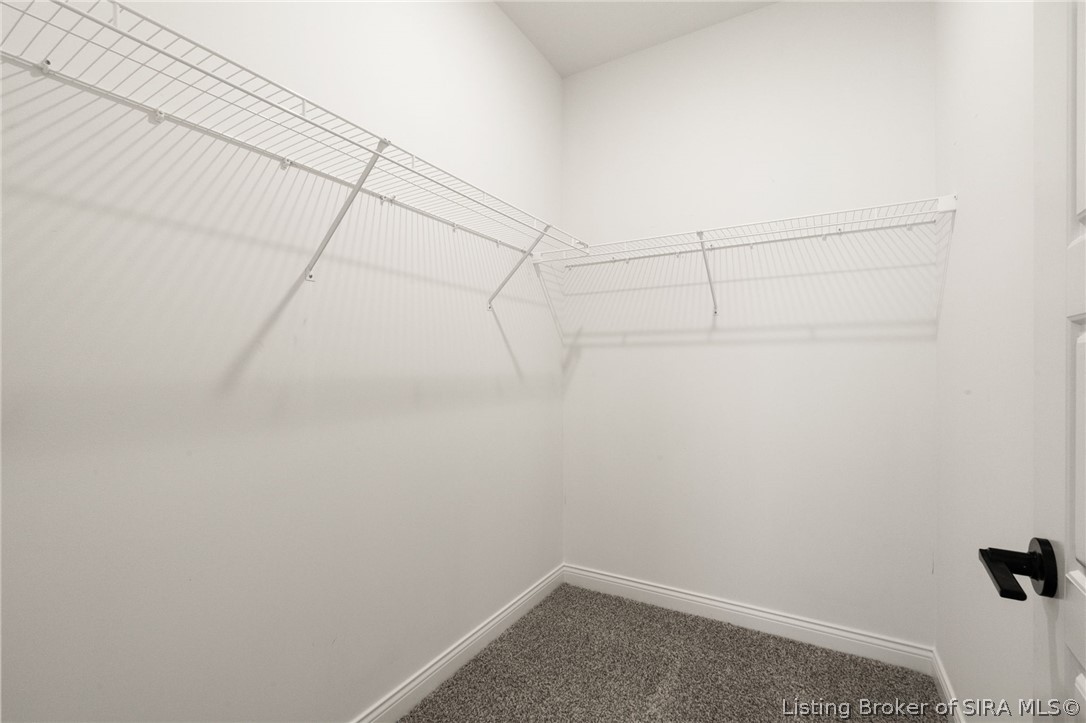 8140 Farming Way Property Photo 30
