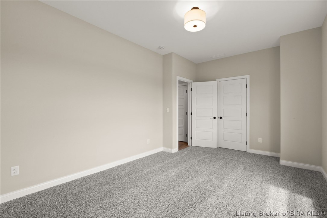 8140 Farming Way Property Photo 32