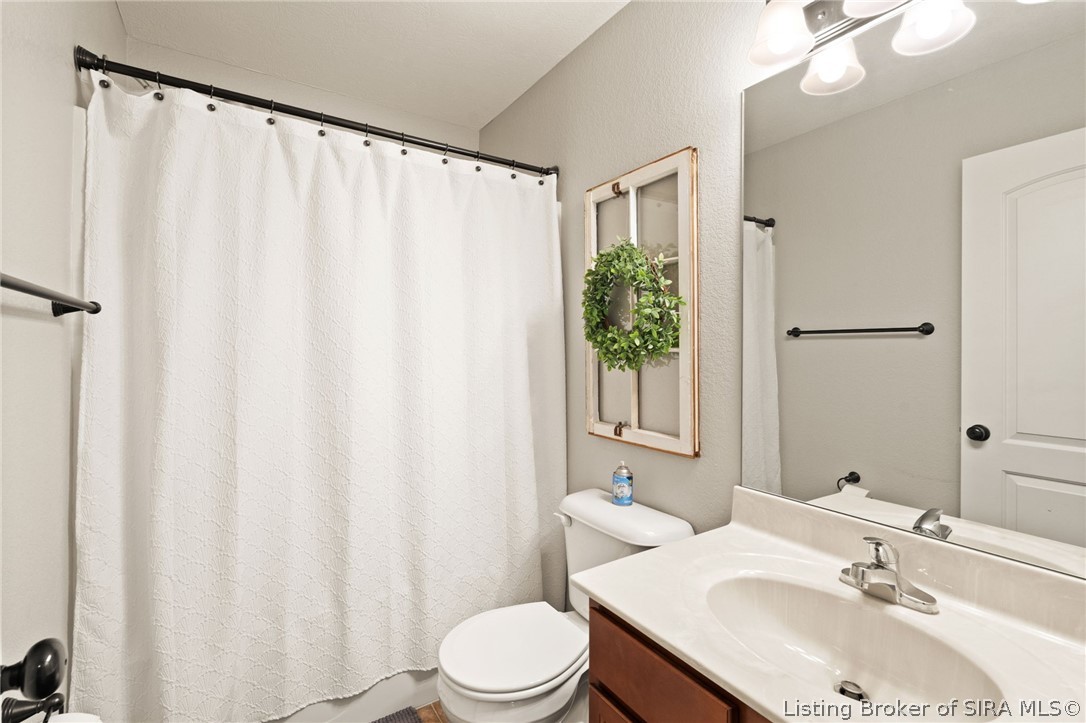 1604 Regans Way Property Photo 29