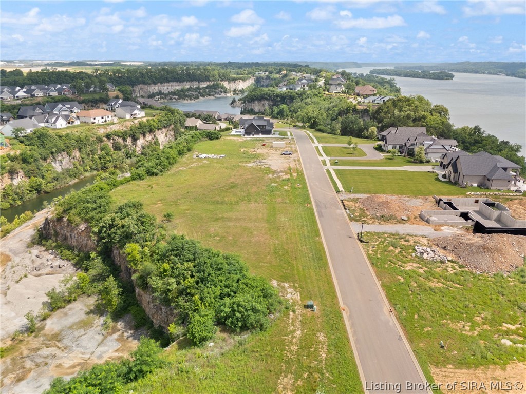 8009 Limestone Ridge Way Property Photo 15